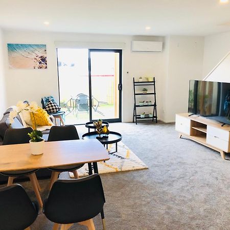 Ferienwohnung Arena,Railway Station Townhouse With Free Car Park Christchurch Exterior foto